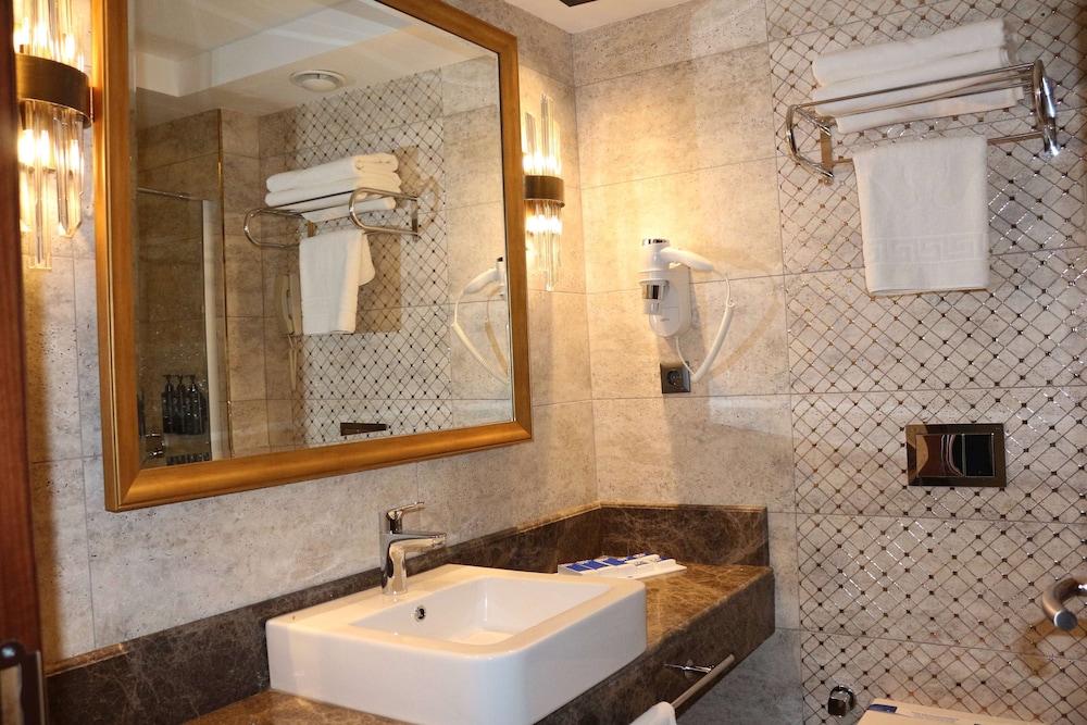 TRYP by Wyndham Istanbul Maltepe 62/63