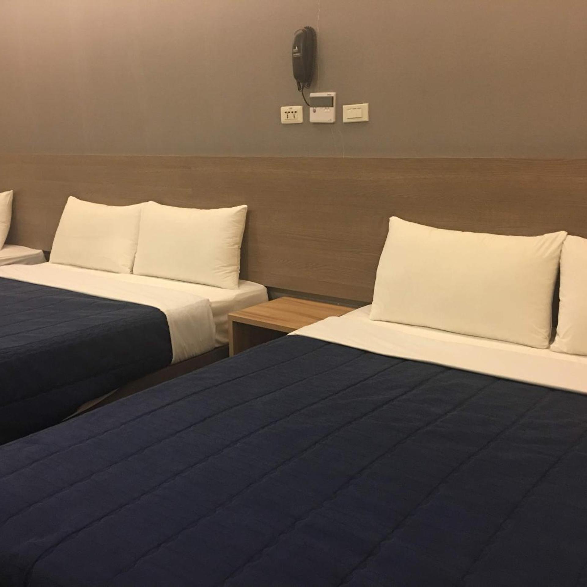 Bulowan Hotel 43/53