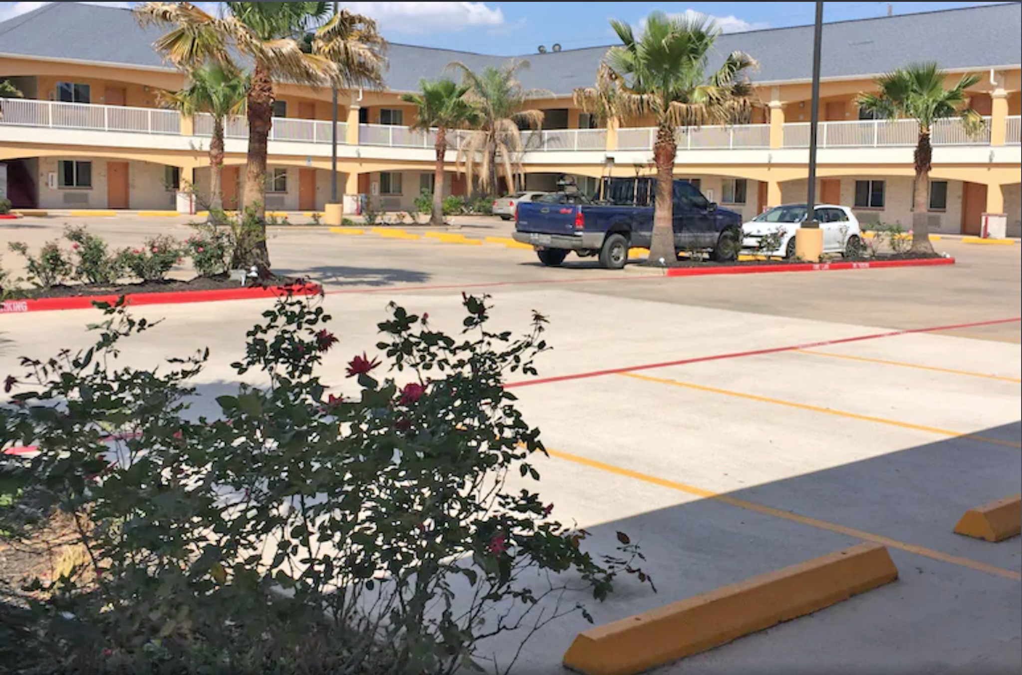 Scottish Inns Suites Timber Creek Houston 39/41
