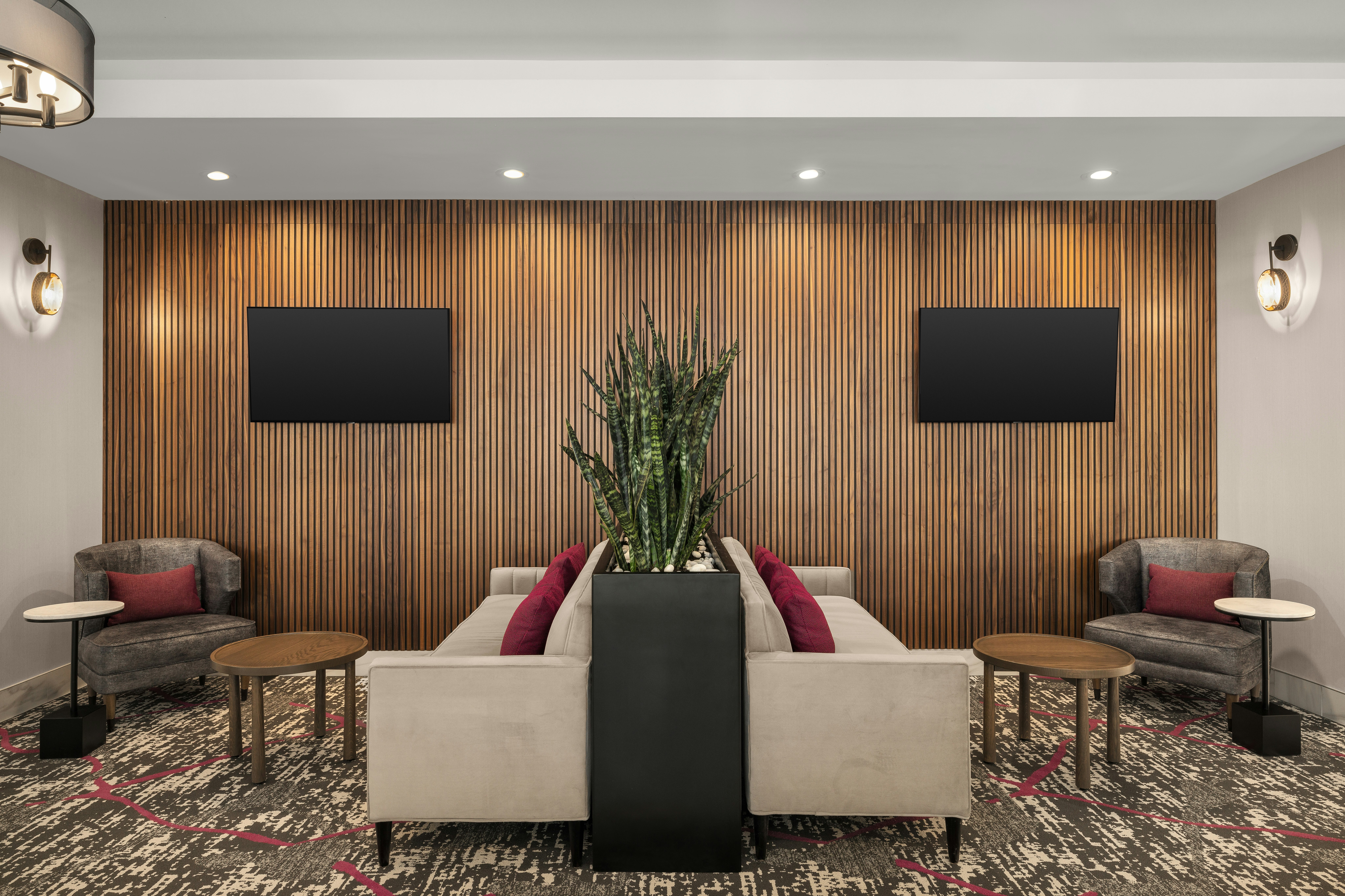 Hampton Inn and Suites Downers Grove Chicago 29/41