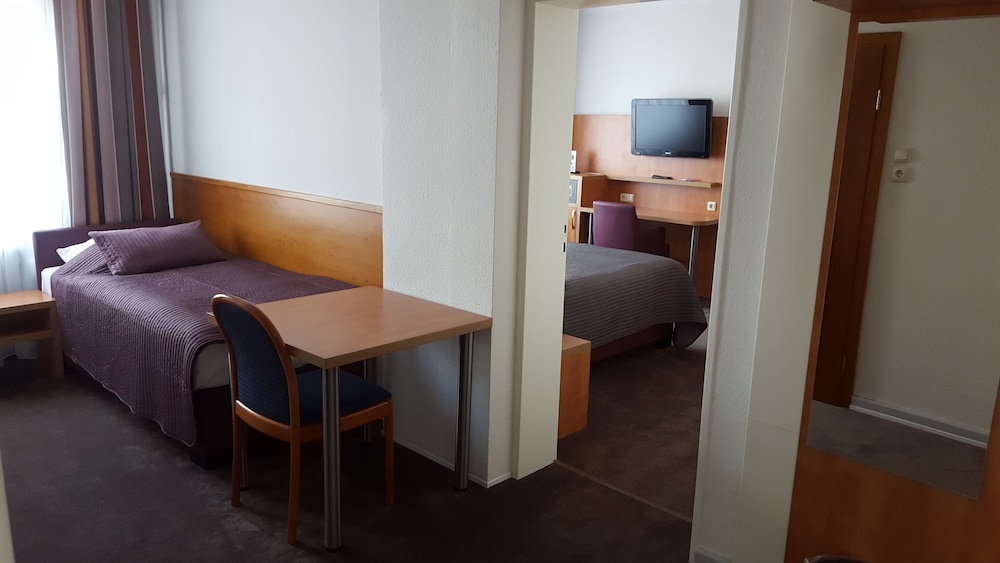 Hotel Niederrad 17/29
