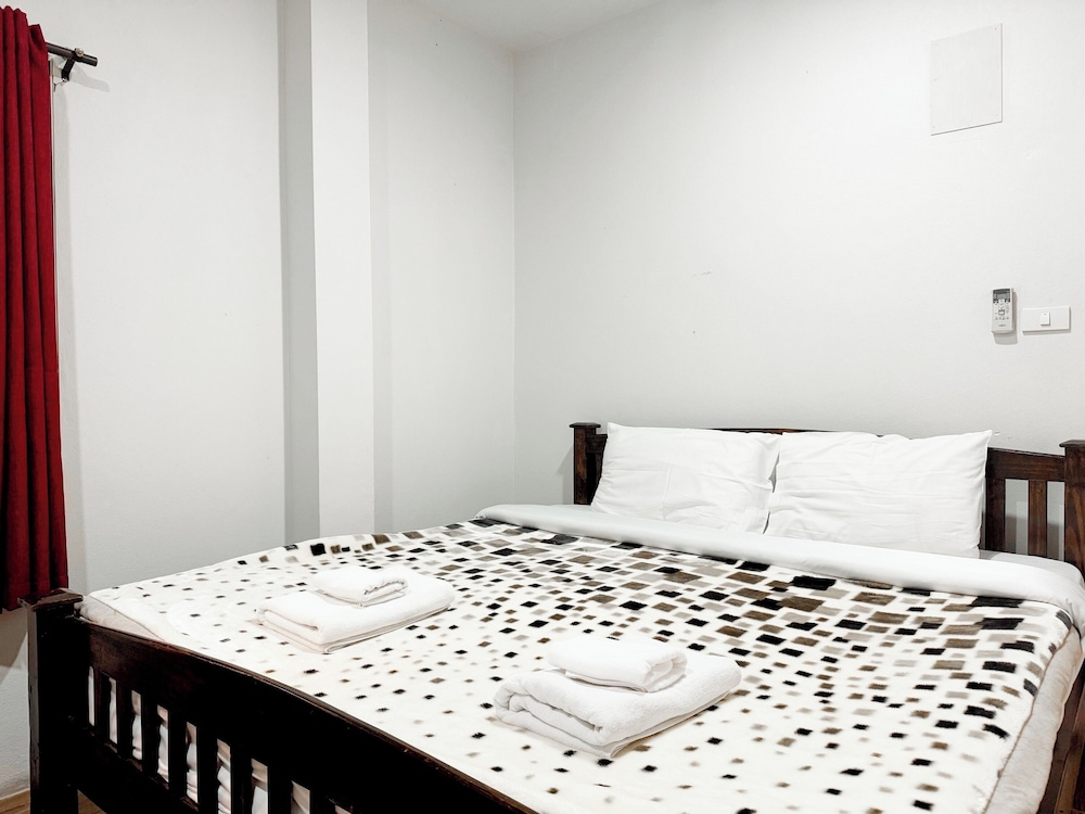 STANDARD, DOUBLE BED