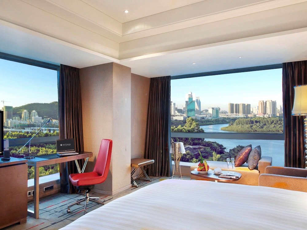 Pullman Xiamen Powerlong 28/73