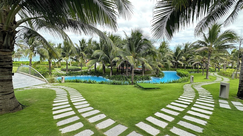Arena Cam Ranh Ocean View Resort 41/50