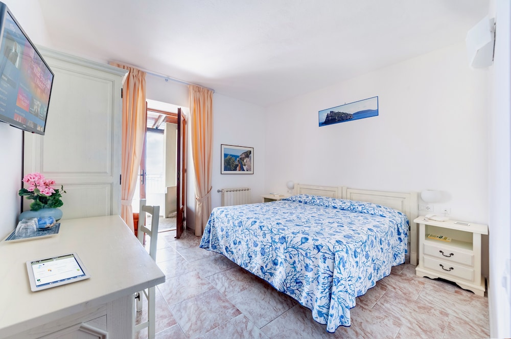 Punta Chiarito Resort 15/67