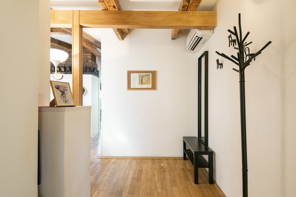 Hybernska Apartments photo3