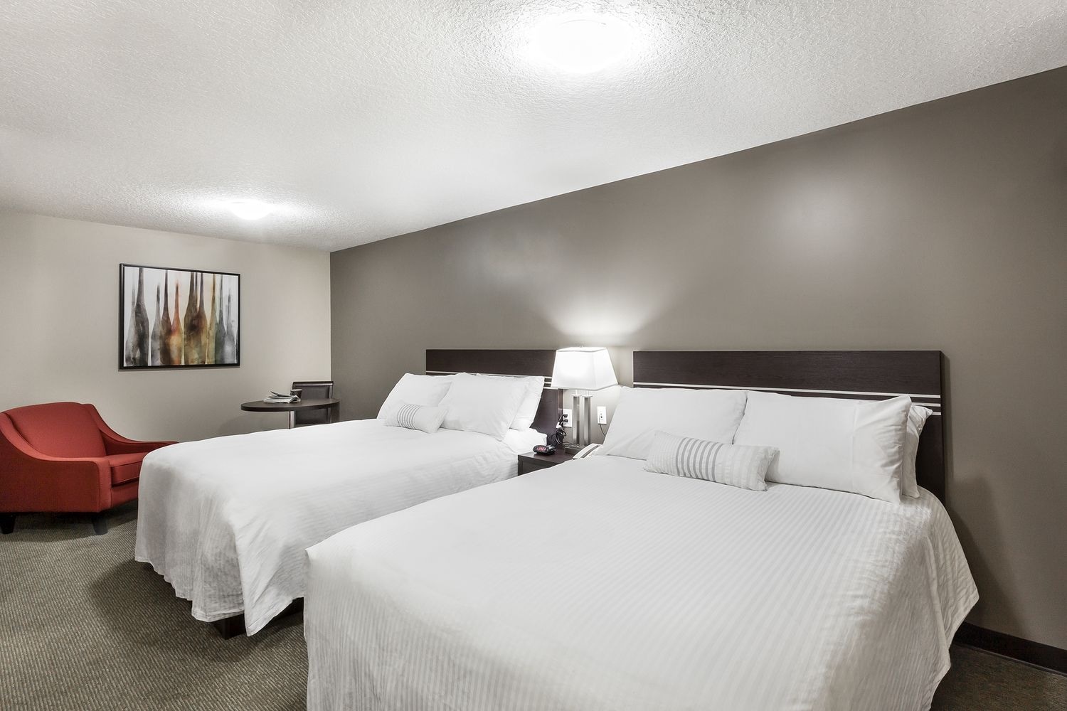 STANDARD, 2 QUEEN BEDS, CITY VIEW