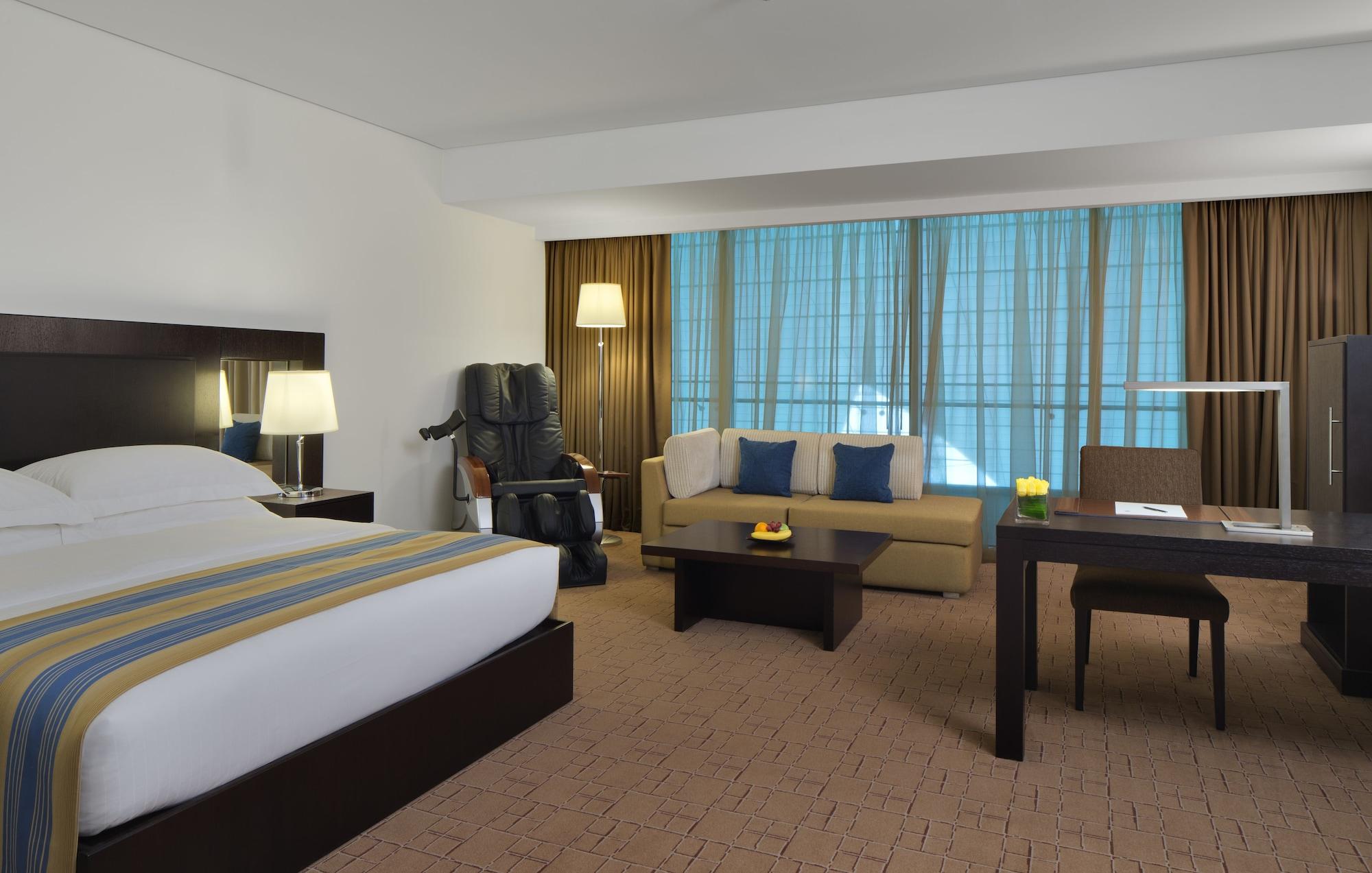 Concourse A, Junior Suite, Near the Gate
