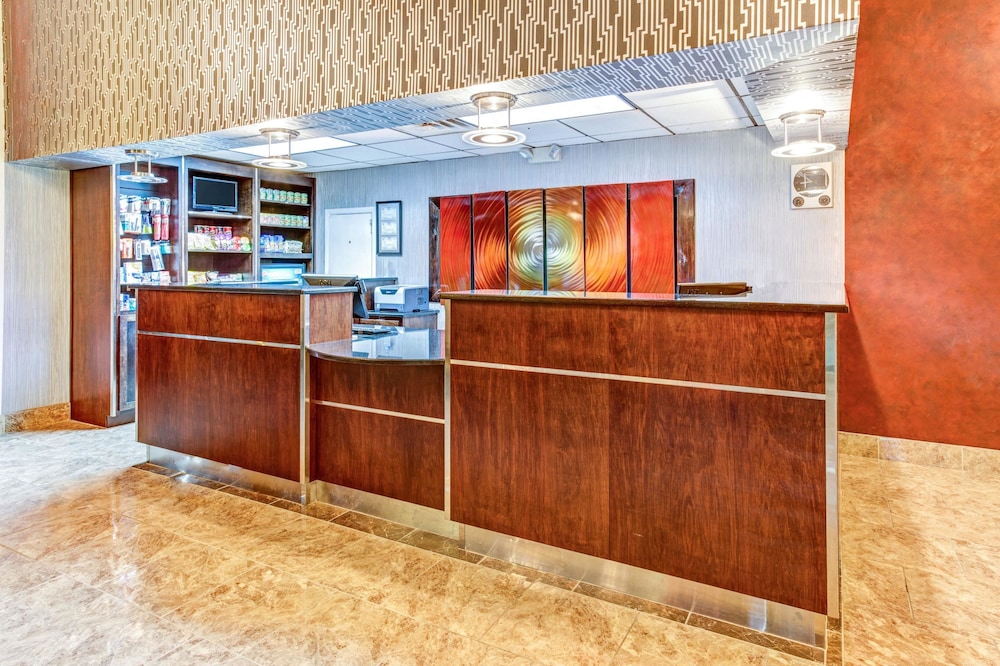 Ramada By Wyndham Murfreesboro 4/24