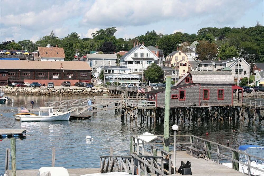 Boothbay Harbor Inn 59/69