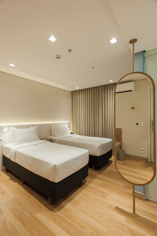 STANDARD, TWIN BEDS