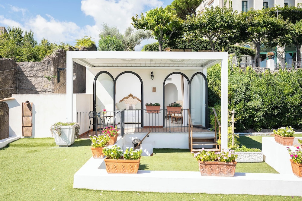Villa Amore 3/50