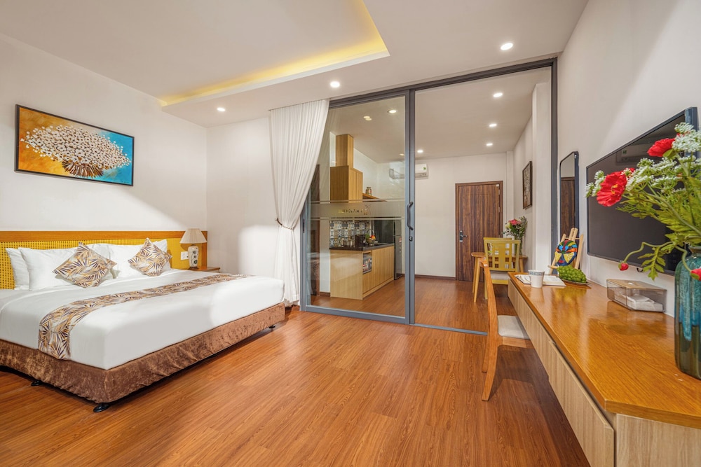 DELUXE, APARTMENT