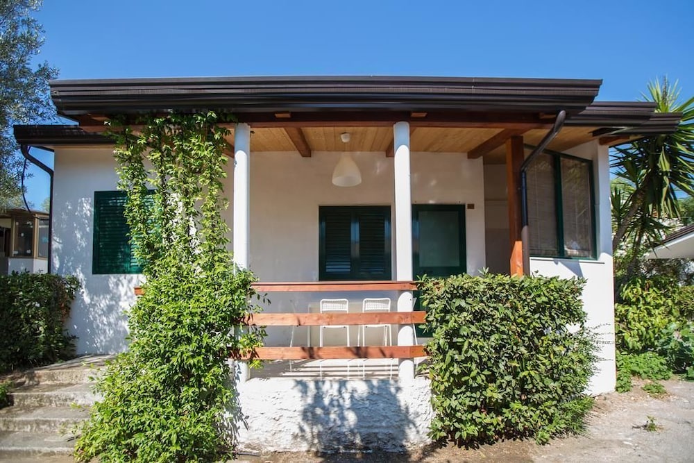 Camping Village Paestum 3/50