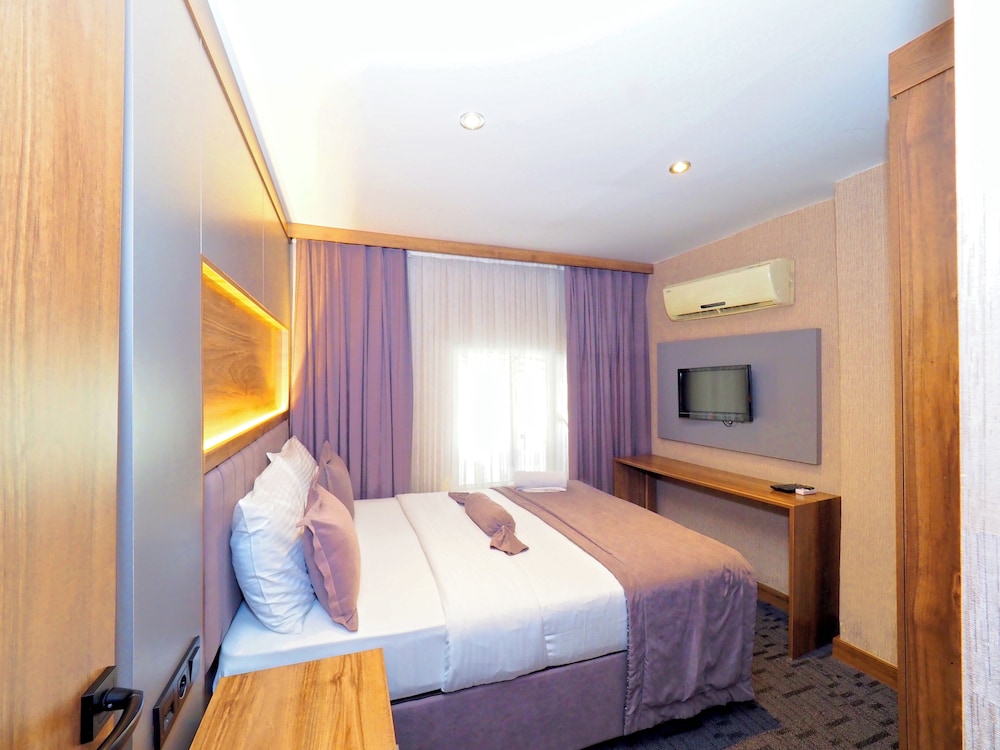 Best House Hotel 27/58
