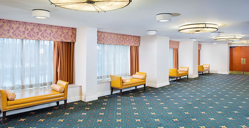 Hilton Providence 7/52