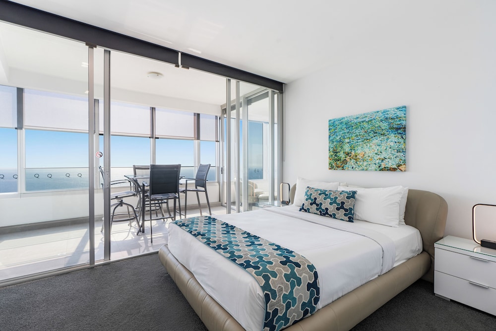 4 Bedrooms, Penthouse, Apartment, Twin Beds, 3 King Beds