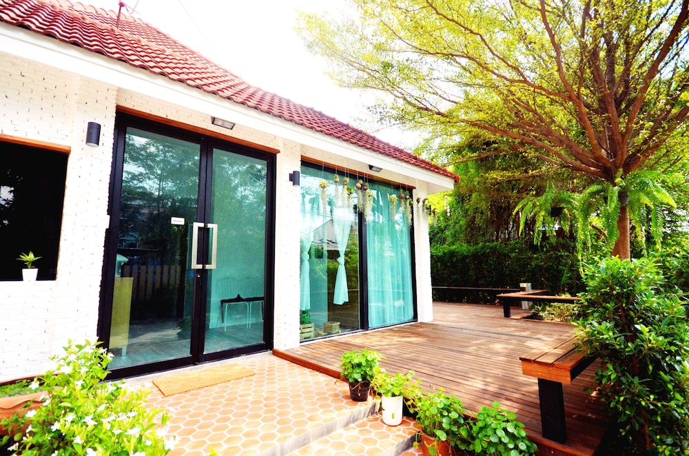 Early Bird Hostel Ayutthaya 2/47