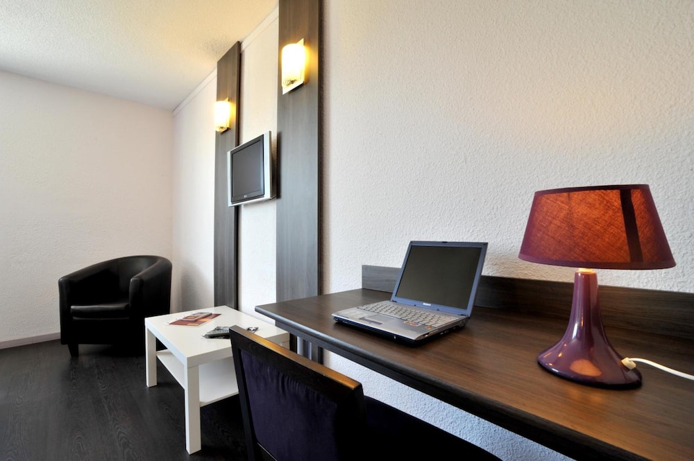 BRIT HOTEL MONTPELLIER PARC EXPO 54/60