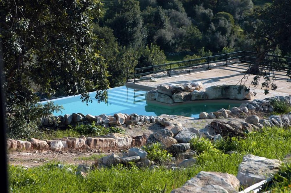 Relais Parco Cavalonga 43/50