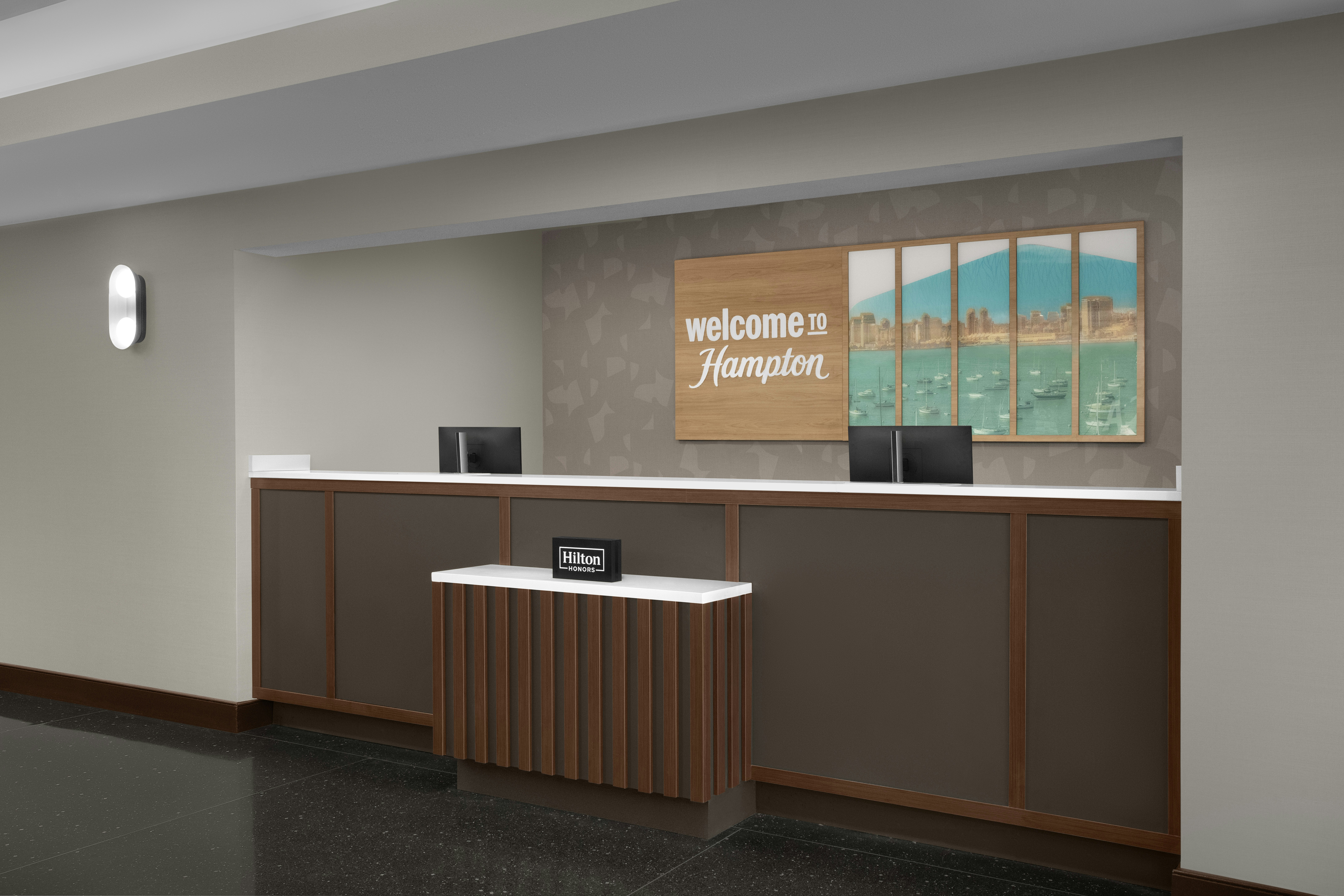 Hampton Inn San Diego Downtown 6/36