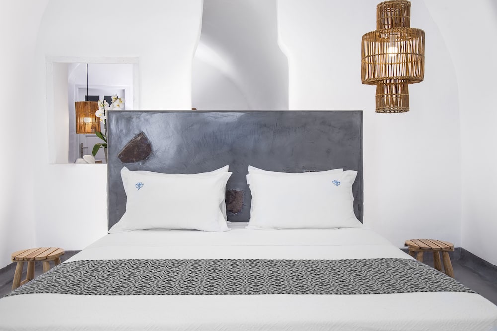 Sophia Oia Villa 3/35