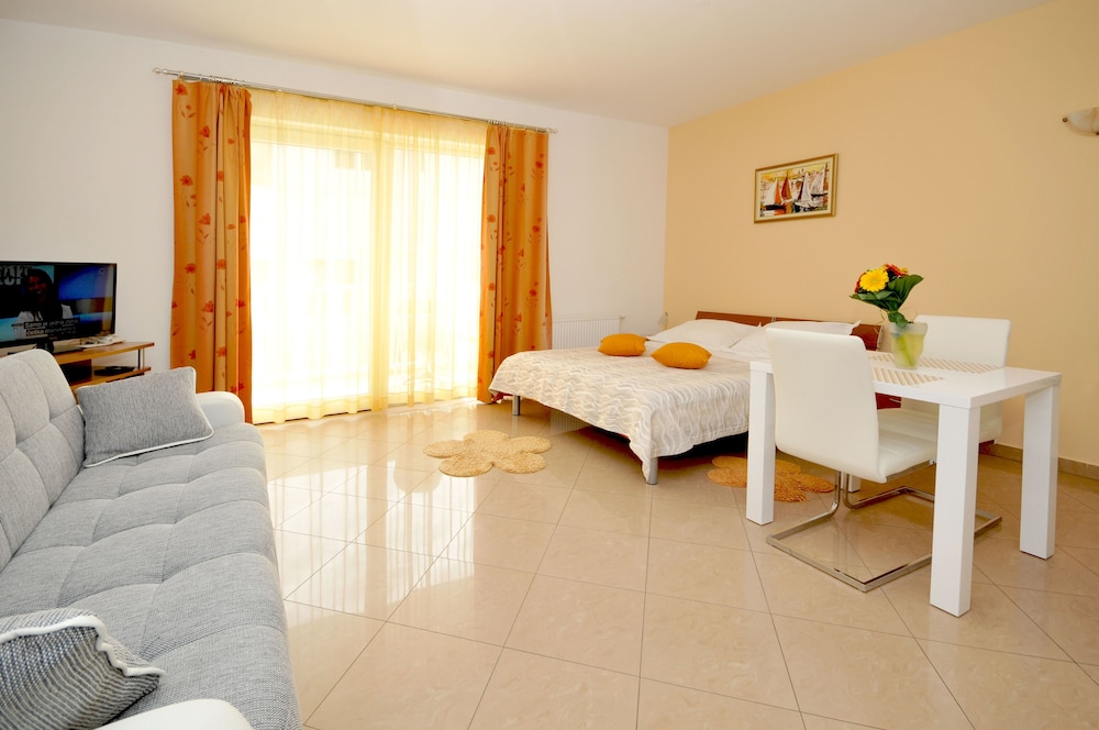 Apartmani Trogir 33/50