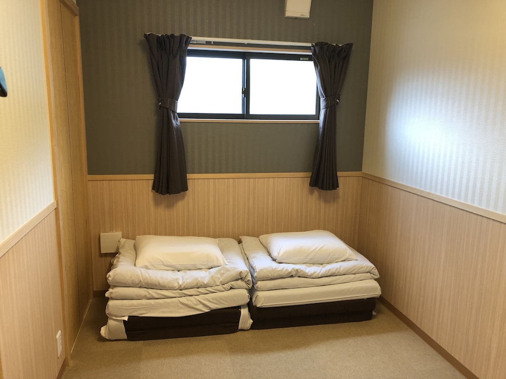 Guesthouse Orange Cabin 26/57