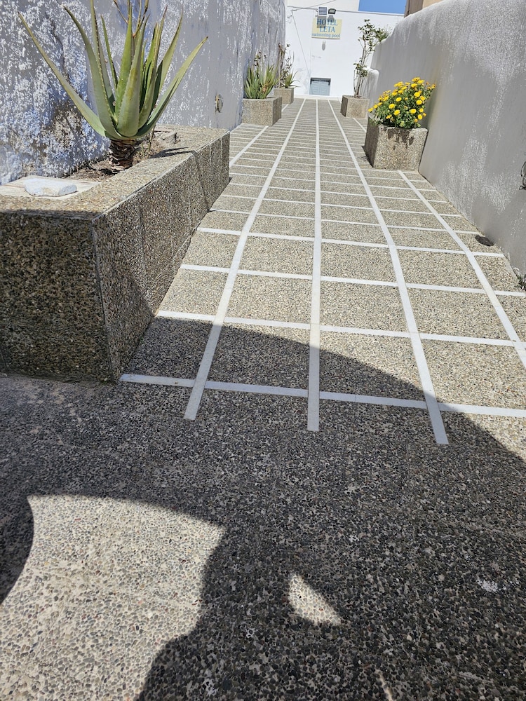 Leta Santorini 42/50
