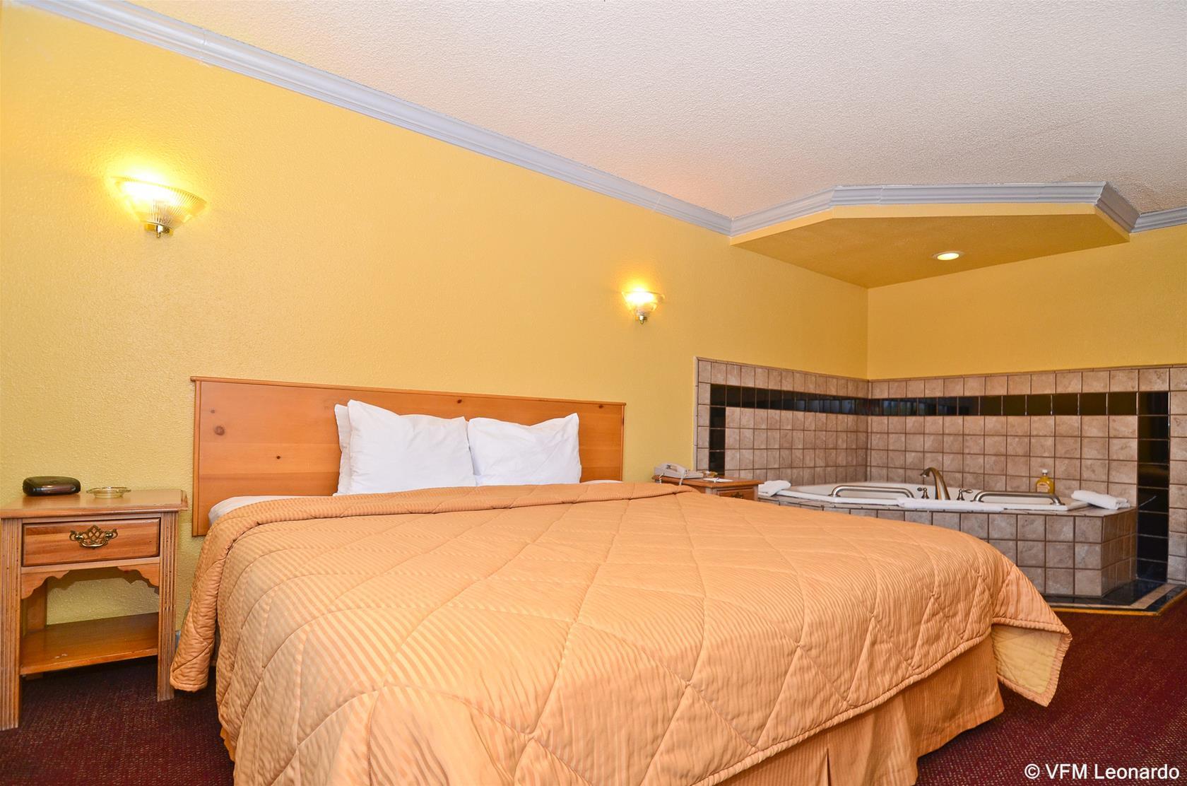Waterloo Inn Stockton 10/20