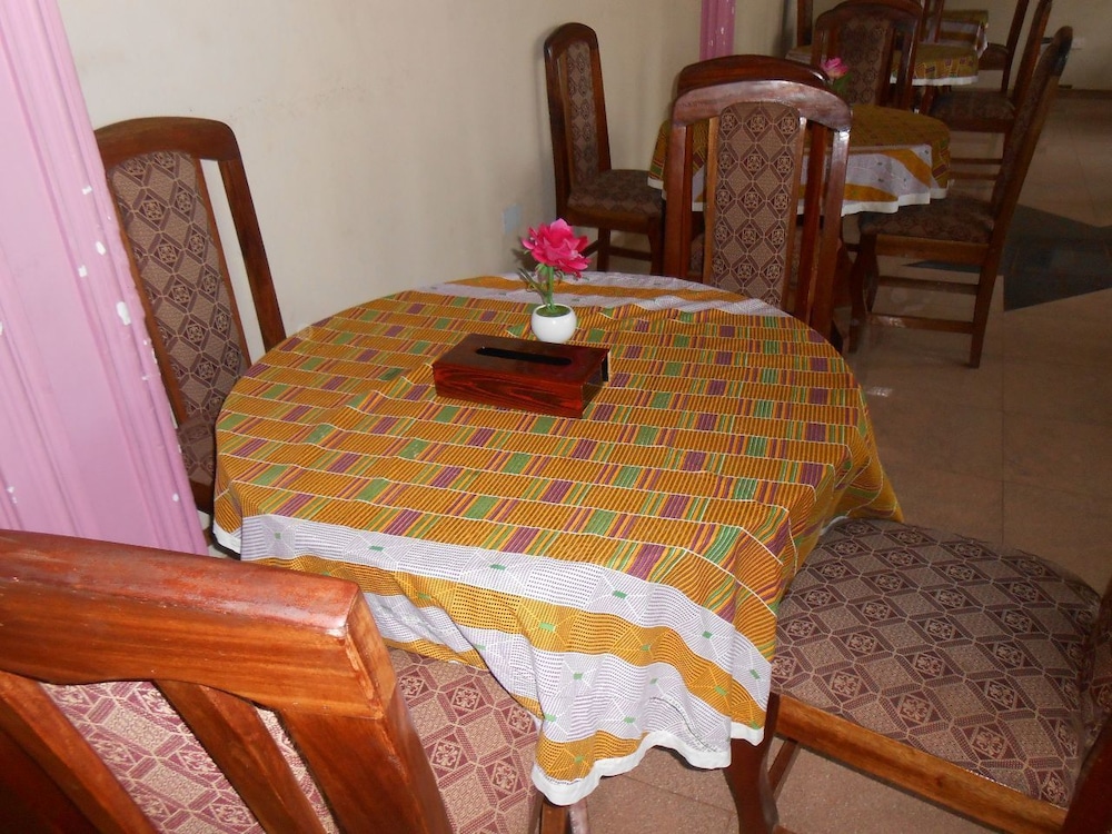 Nicolizy Hotel 26/28
