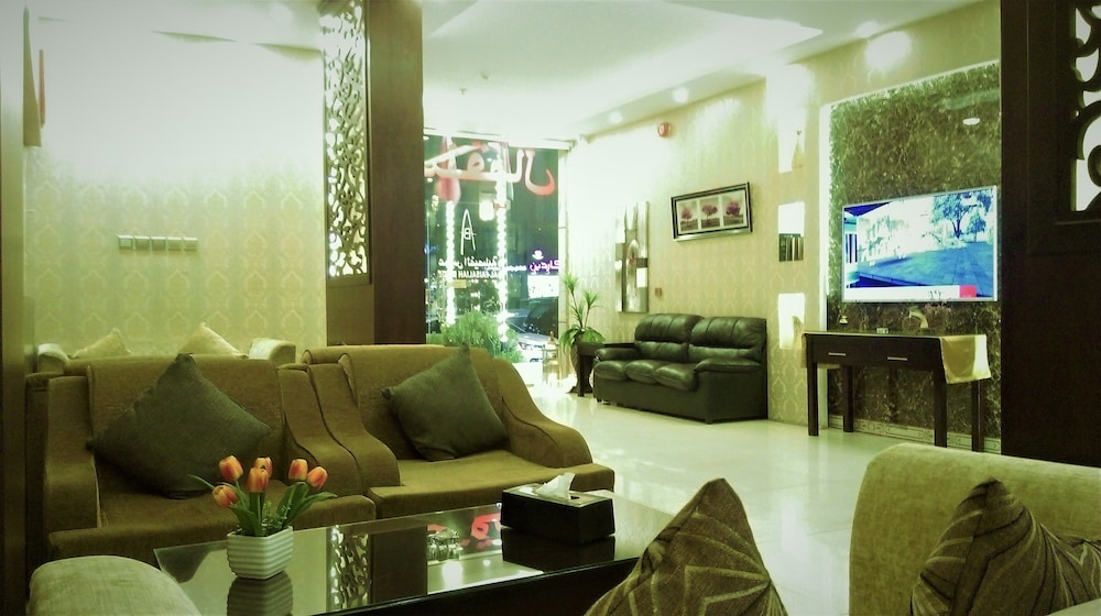 عروس الفيصلية للوحدات السكنية المفروشة(Aros Alfaisaliah Furnished Units) 51/73