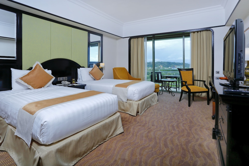 The Pacific Sutera Hotel 10/57