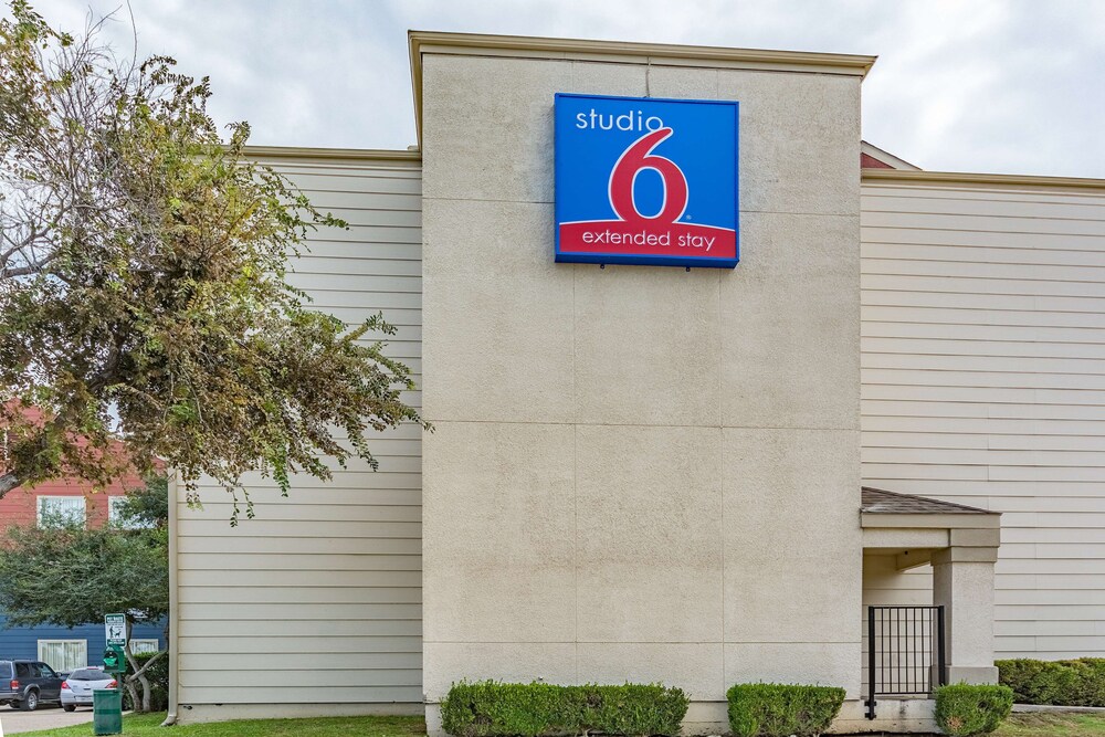 Studio6 Dallas, TX酒店(Studio6 Dallas, TX) 图片2
