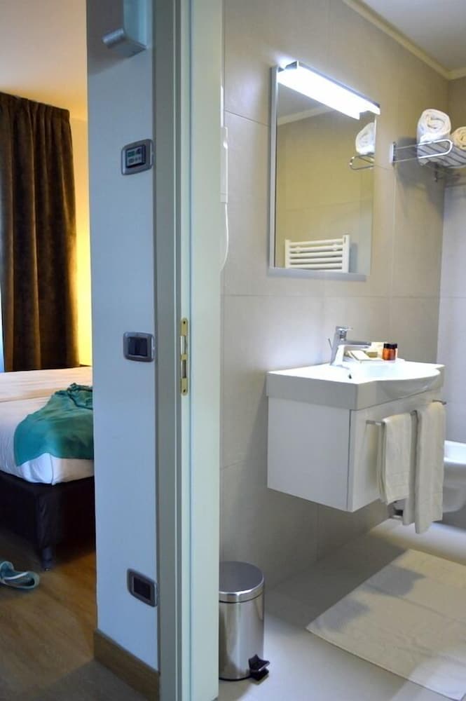 Hotel Omnia 50/50