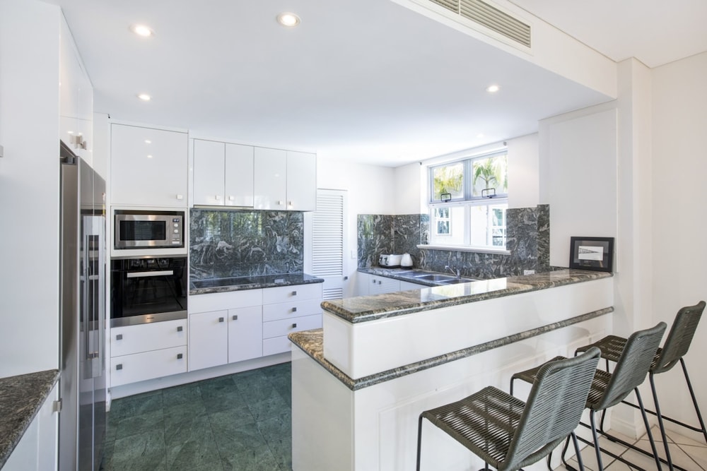 The Emerald Noosa 64/78