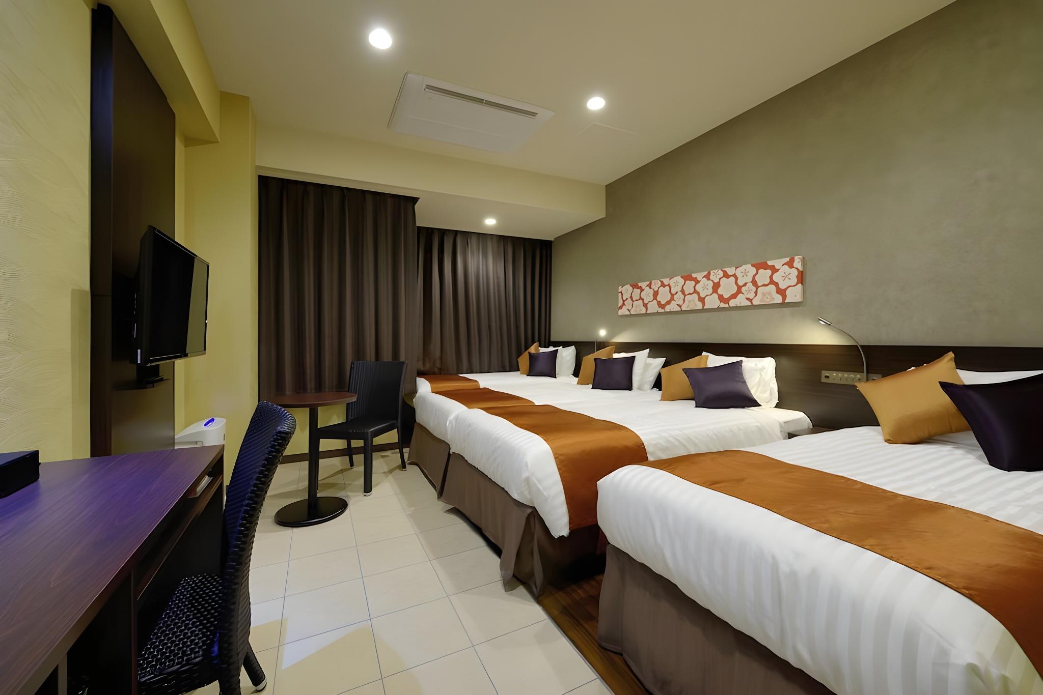 Hollywood, Twin Beds