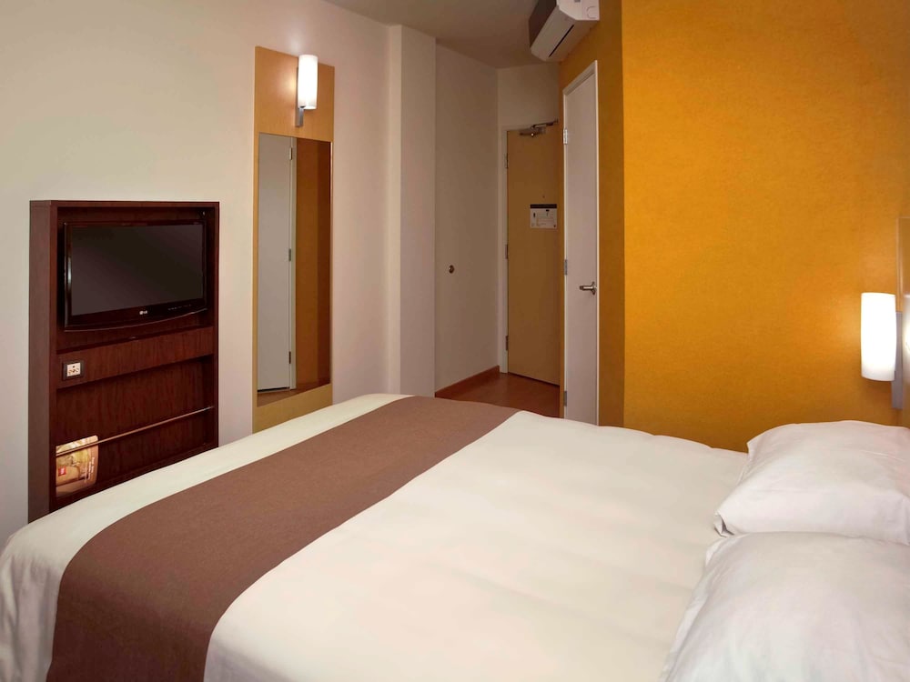 Ibis San Luis Potosi 14/39