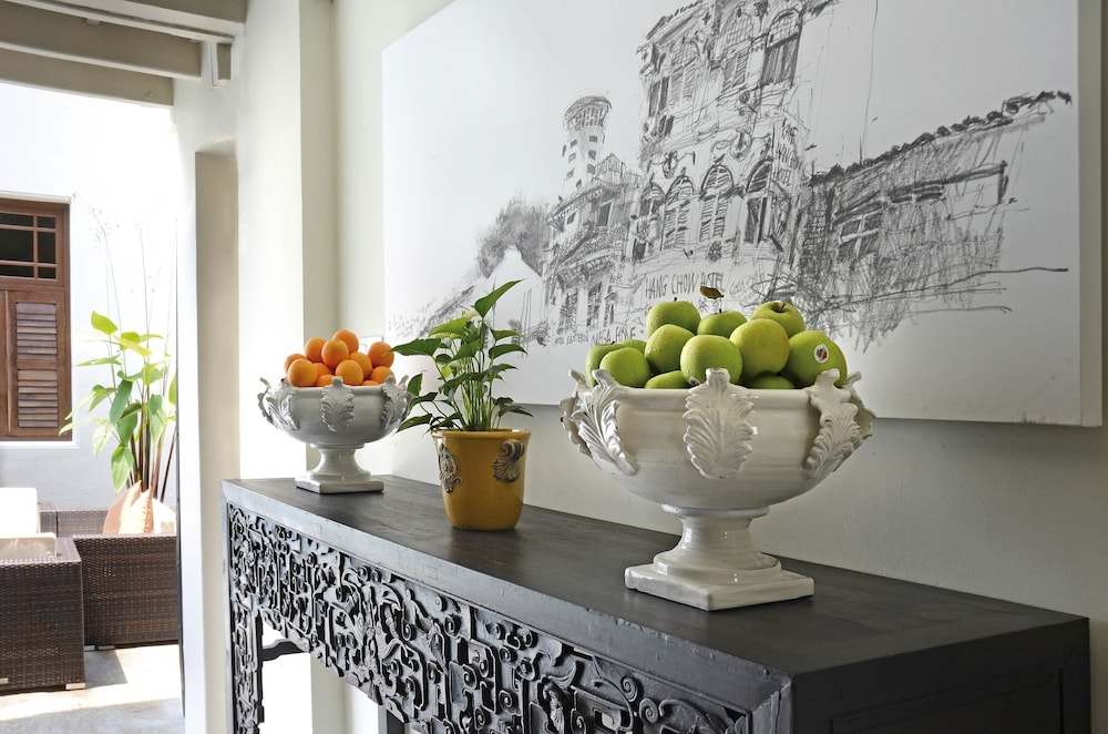 NOORDIN MEWS 30/69