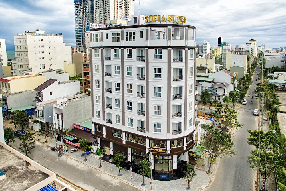 Sofia Suite Hotel Danang 2/53