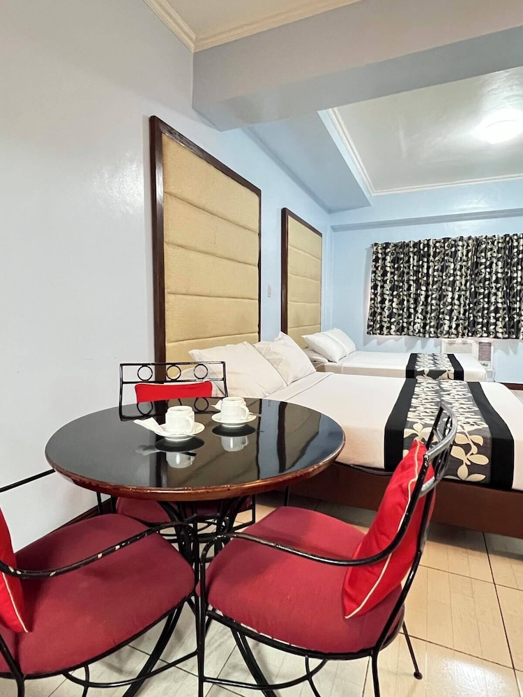 Jupiter Suites 36/50