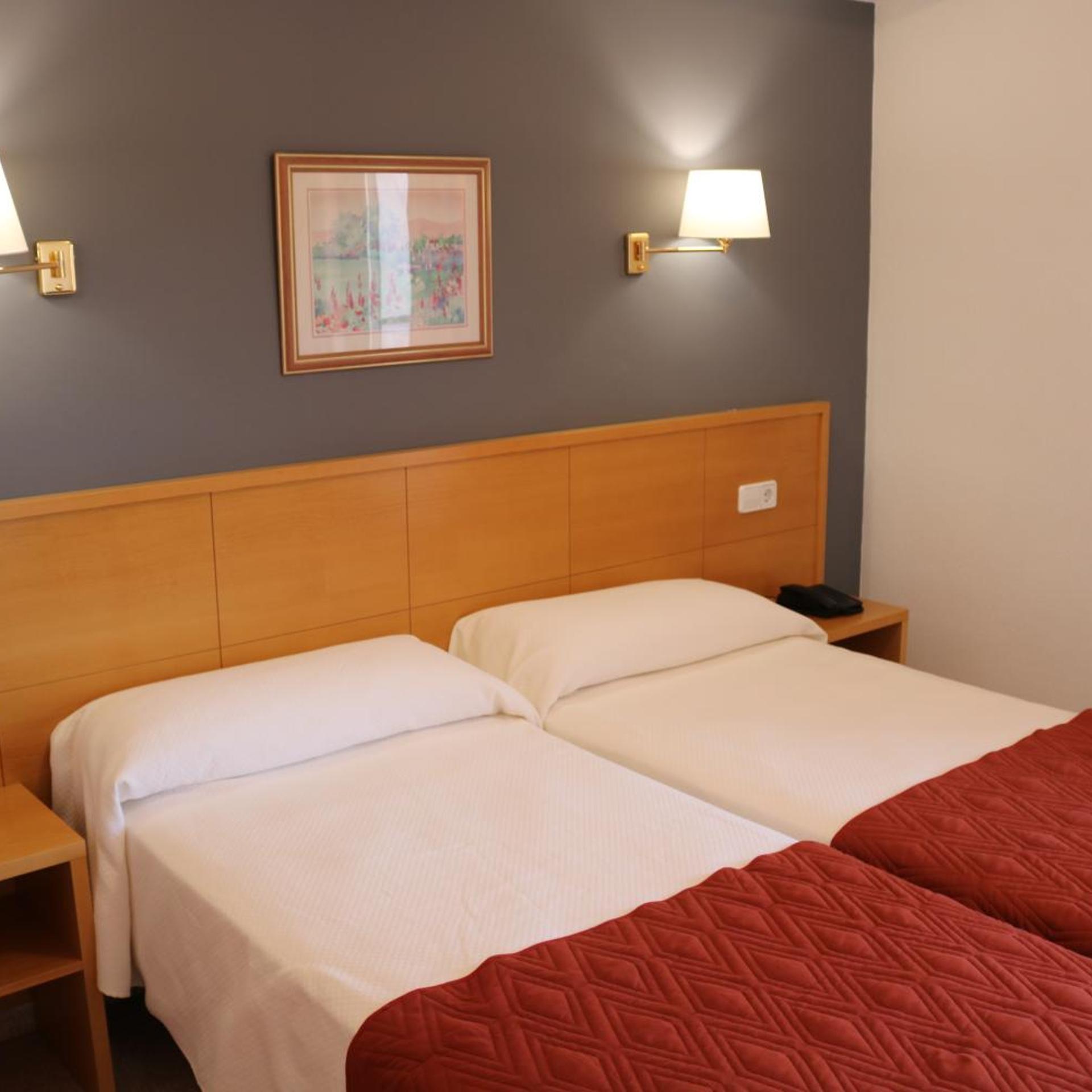 Room, Double Bed