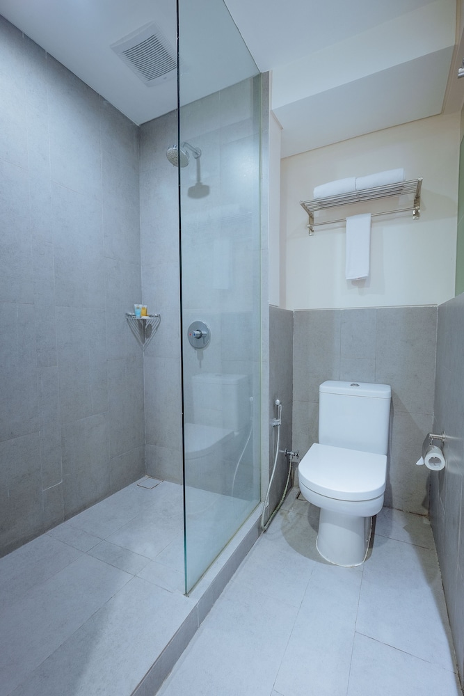 J Hotel Kuta 46/47
