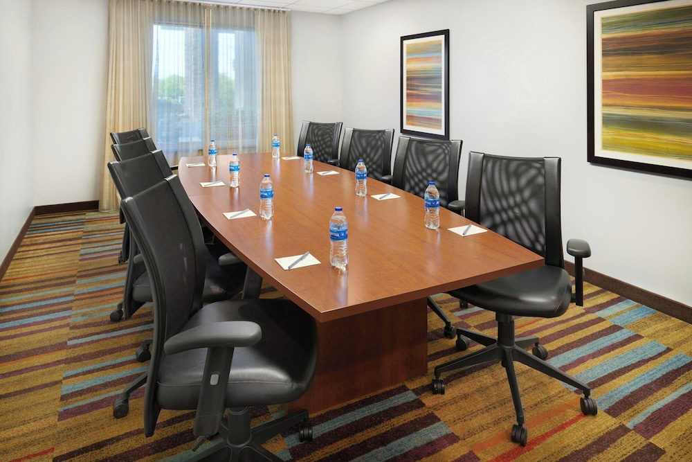 Fairfield Inn Suites Reading Wyomissing 43/51