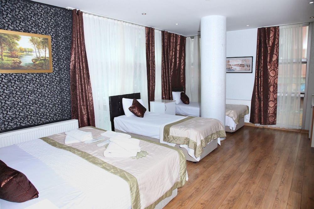 Garden Hill Hotel 10/44