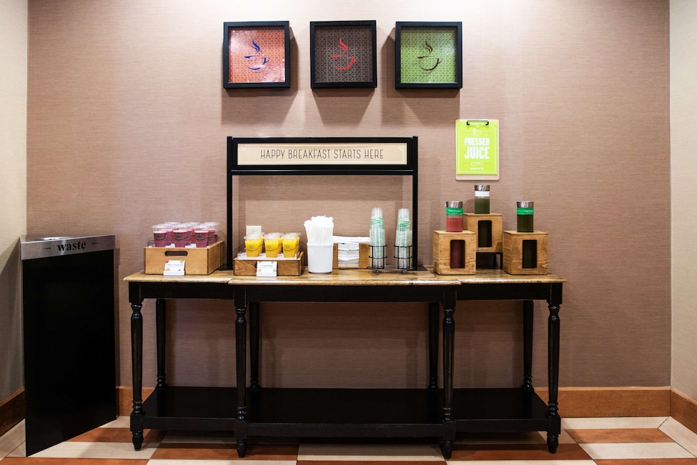 Hampton Inn Gloucester 50/61