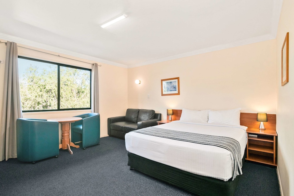 Econo Lodge Waterford 11/18