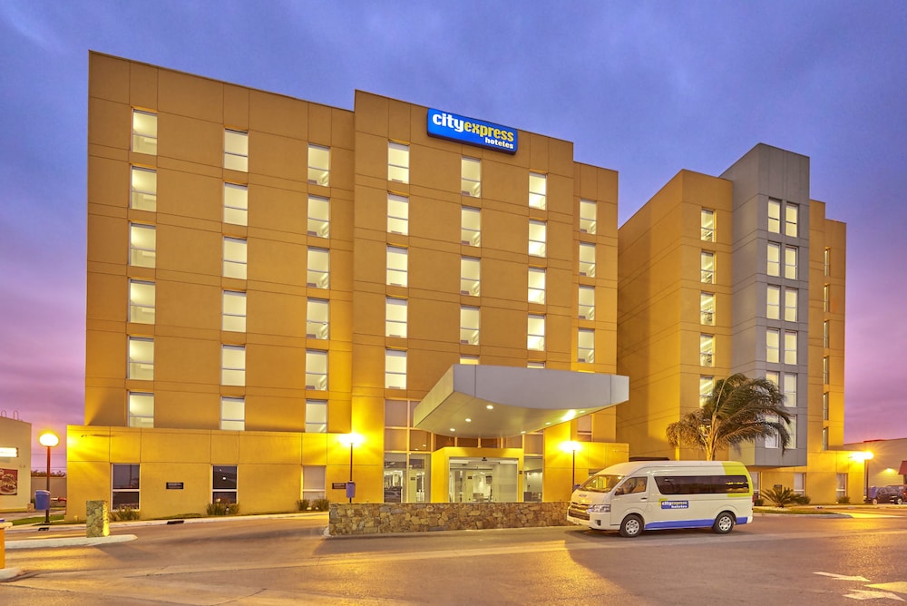 City Express by Marriott Monterrey Norte 3/55