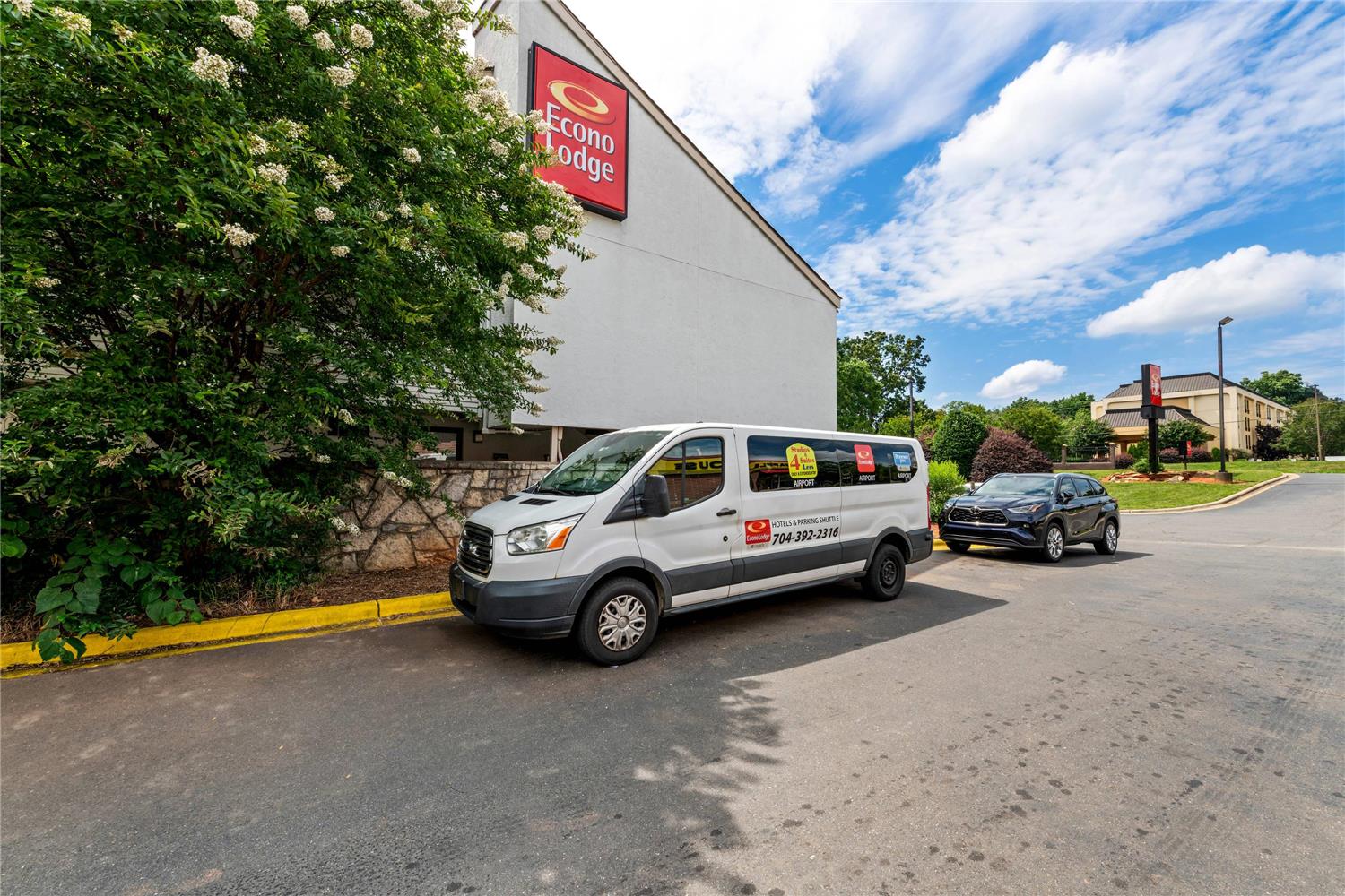 Econo Lodge Charlotte Airport 7/16