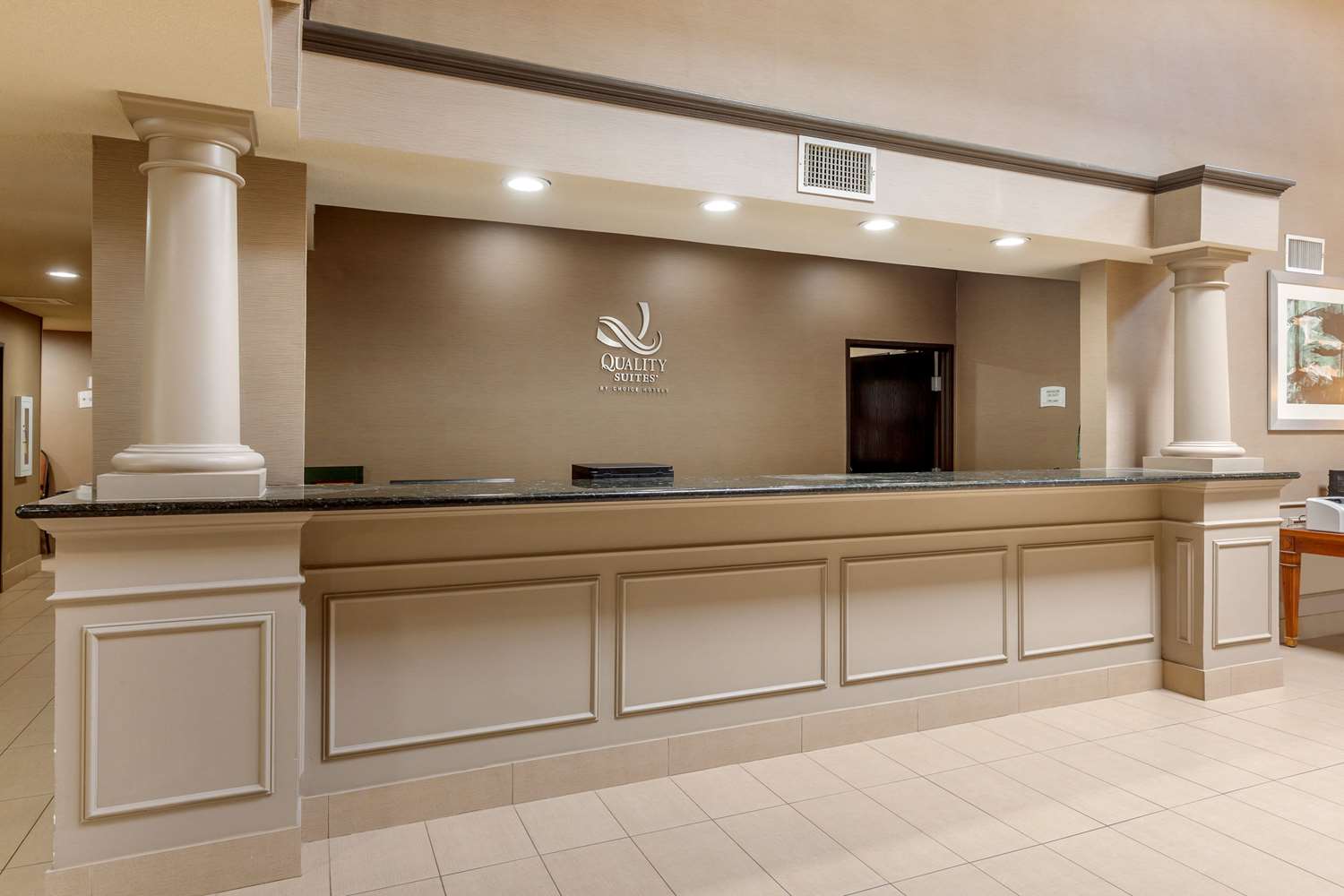 Quality Suites Sherman, TX 1/14
